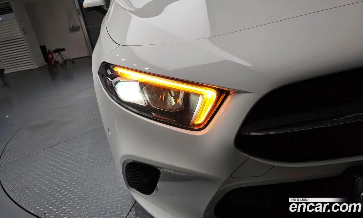 Mercedes-Benz A-Class 2020 2.0 автомат (гидро), фото 7