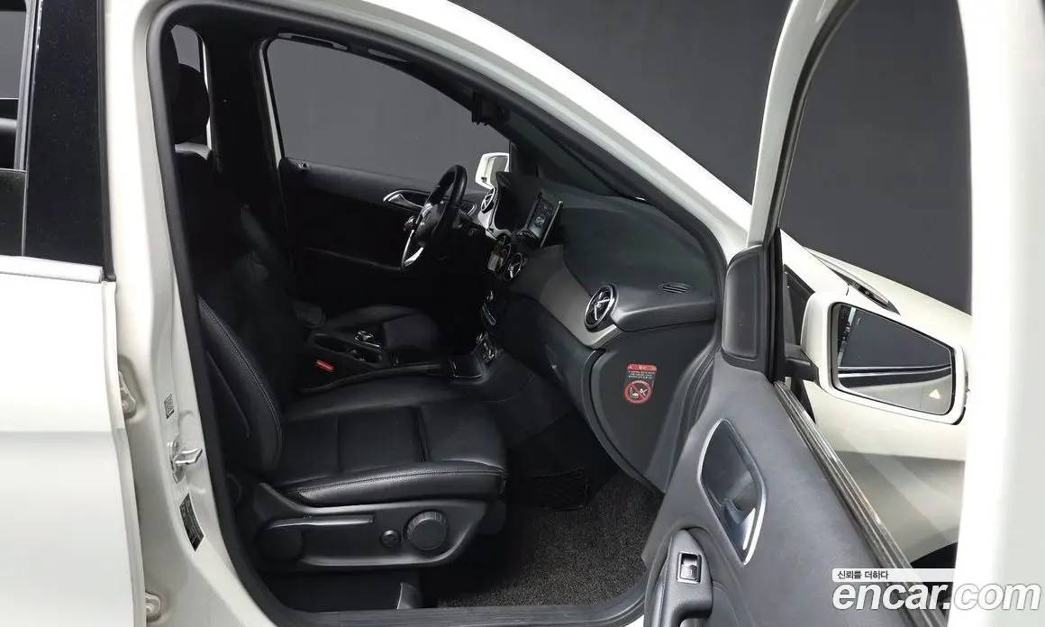 Mercedes-Benz B-Class 2016 2.1 автомат (гидро), фото 16
