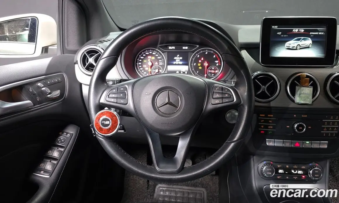 Mercedes-Benz B-Class 2016 2.1 автомат (гидро), фото 18