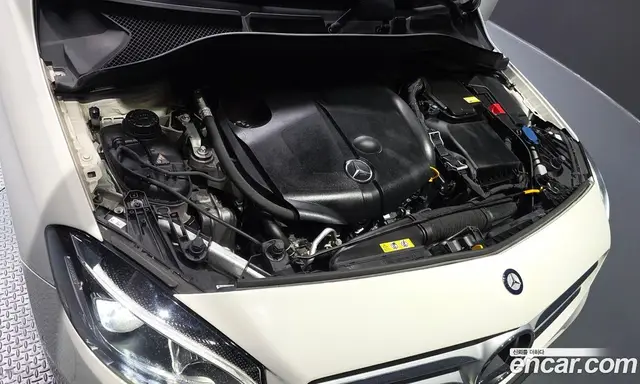 Mercedes-Benz B-Class 2016 2.1 автомат (гидро), миниатюра 5