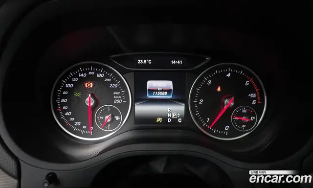 Mercedes-Benz B-Class 2016 2.1 автомат (гидро), миниатюра 10