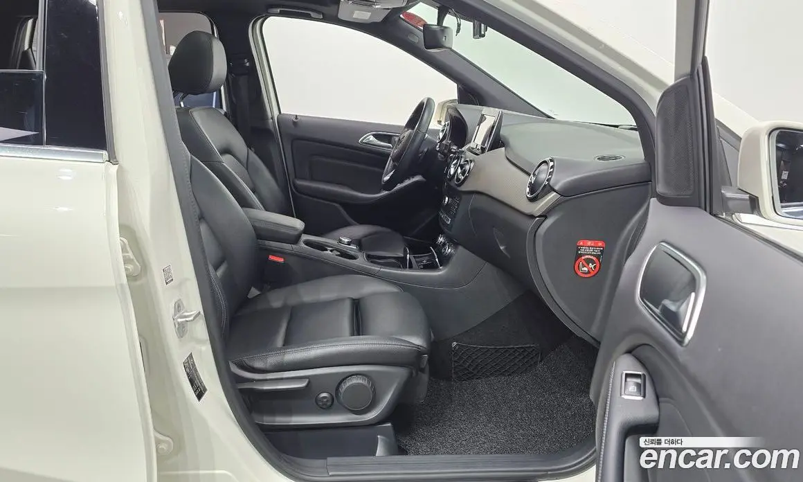 Mercedes-Benz B-Class 2018 2.1 автомат (гидро), фото 16