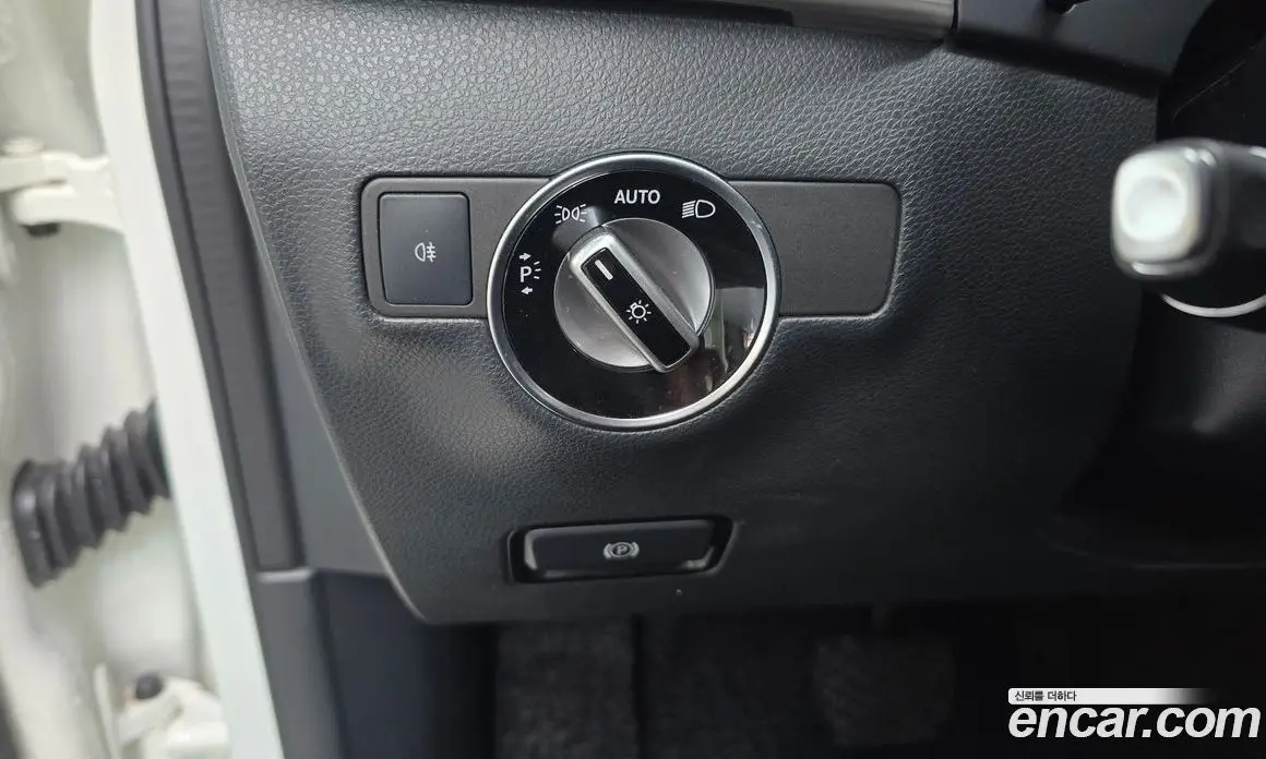 Mercedes-Benz B-Class 2018 2.1 автомат (гидро), фото 28