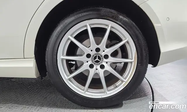Mercedes-Benz B-Class 2018 2.1 автомат (гидро), миниатюра 7