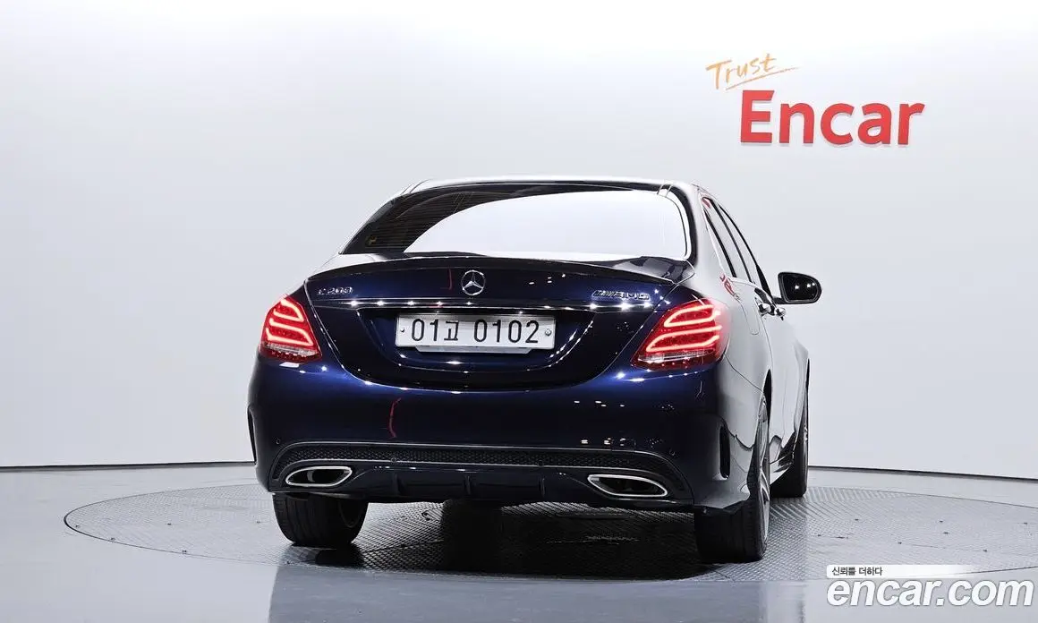 Mercedes-Benz C-Class 2016 2.0 автомат (гидро), фото 4