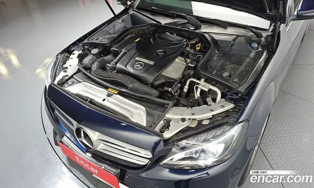 Mercedes-Benz C-Class 2016 2.0 автомат (гидро), миниатюра 6