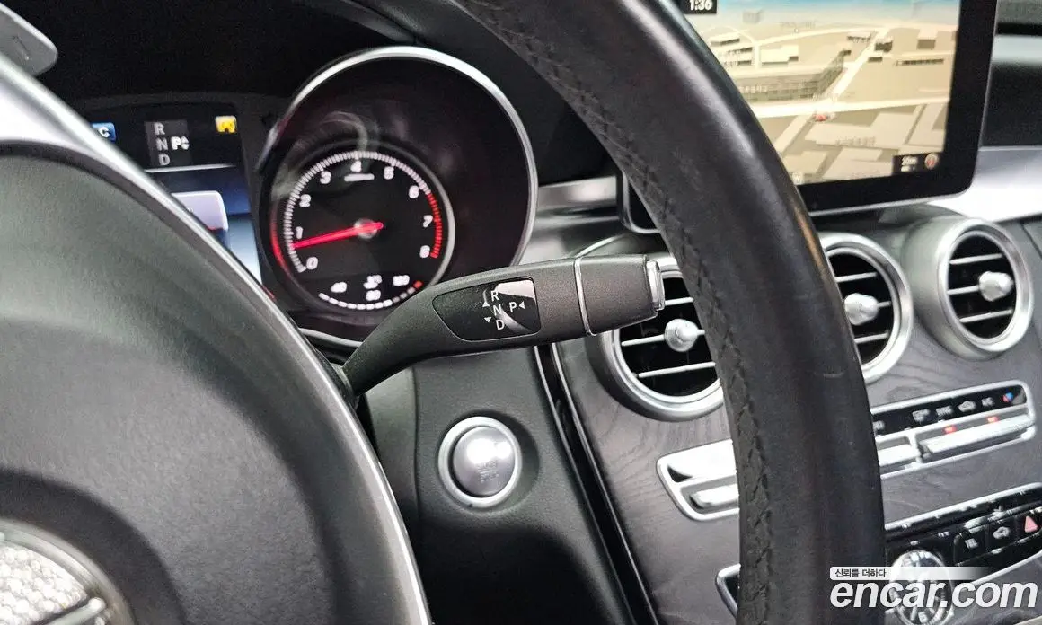 Mercedes-Benz C-Class 2016 2.0 автомат (гидро), фото 9