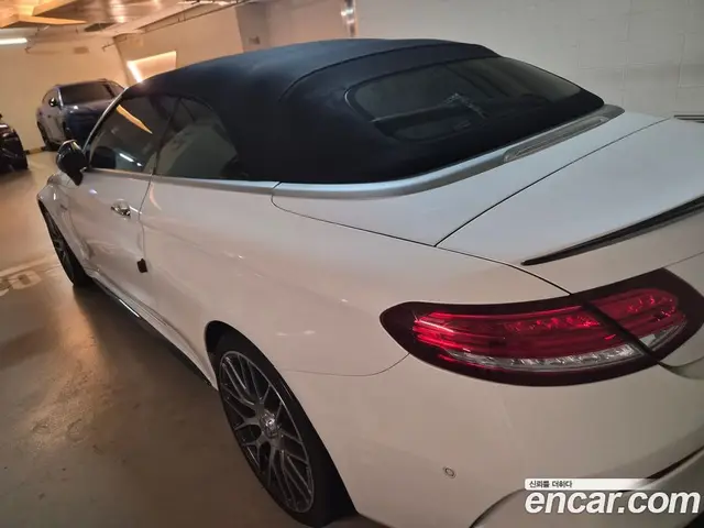 Mercedes-Benz C-Class 2017 4.0 автомат (гидро), миниатюра 3