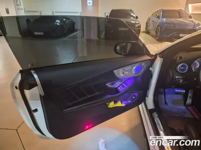 Mercedes-Benz C-Class 2017 4.0 автомат (гидро), миниатюра 7