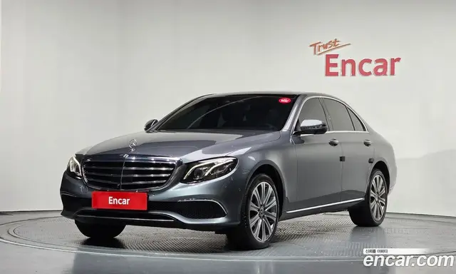 Mercedes-Benz E-Class 2018 3.0 автомат (гидро), миниатюра 1
