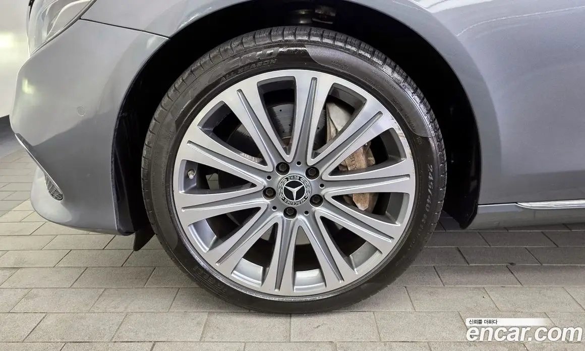 Mercedes-Benz E-Class 2018 3.0 автомат (гидро), фото 5