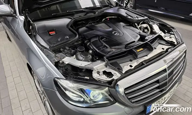 Mercedes-Benz E-Class 2018 3.0 автомат (гидро), миниатюра 6