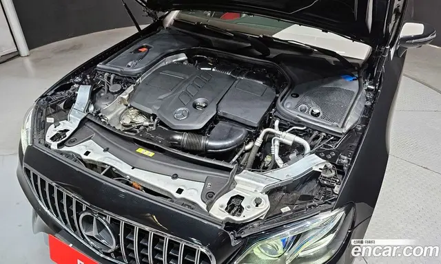 Mercedes-Benz E-Class 2018 1.9 автомат (гидро), миниатюра 6