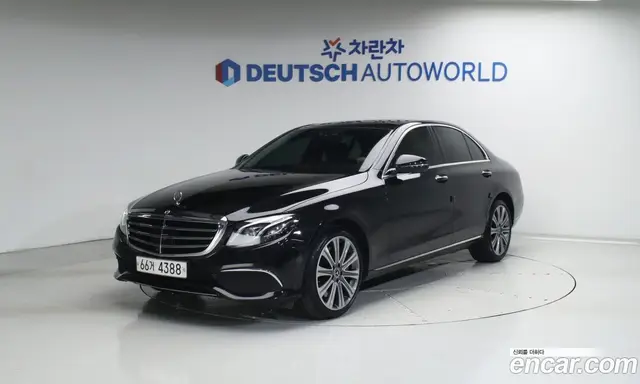 Mercedes-Benz E-Class 2018 3.0 автомат (гидро), миниатюра 1