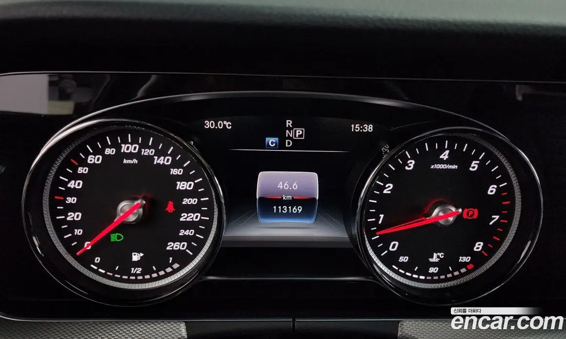 Mercedes-Benz E-Class 2018 2.0 автомат (гидро), фото 11