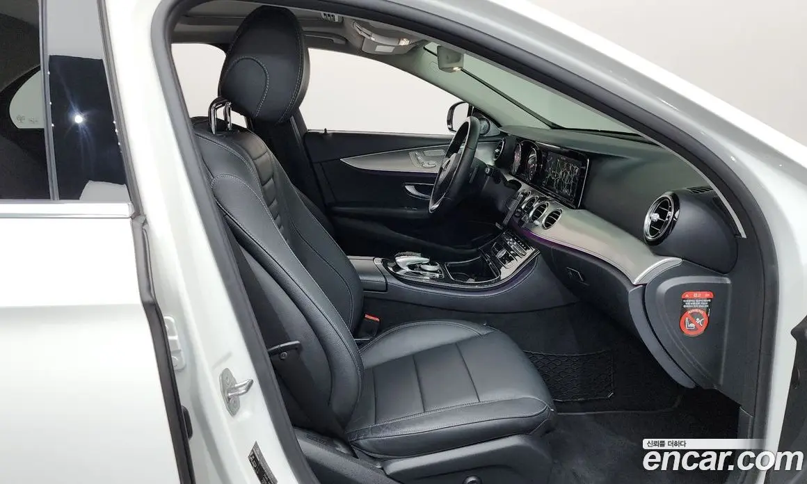 Mercedes-Benz E-Class 2018 2.0 автомат (гидро), фото 16