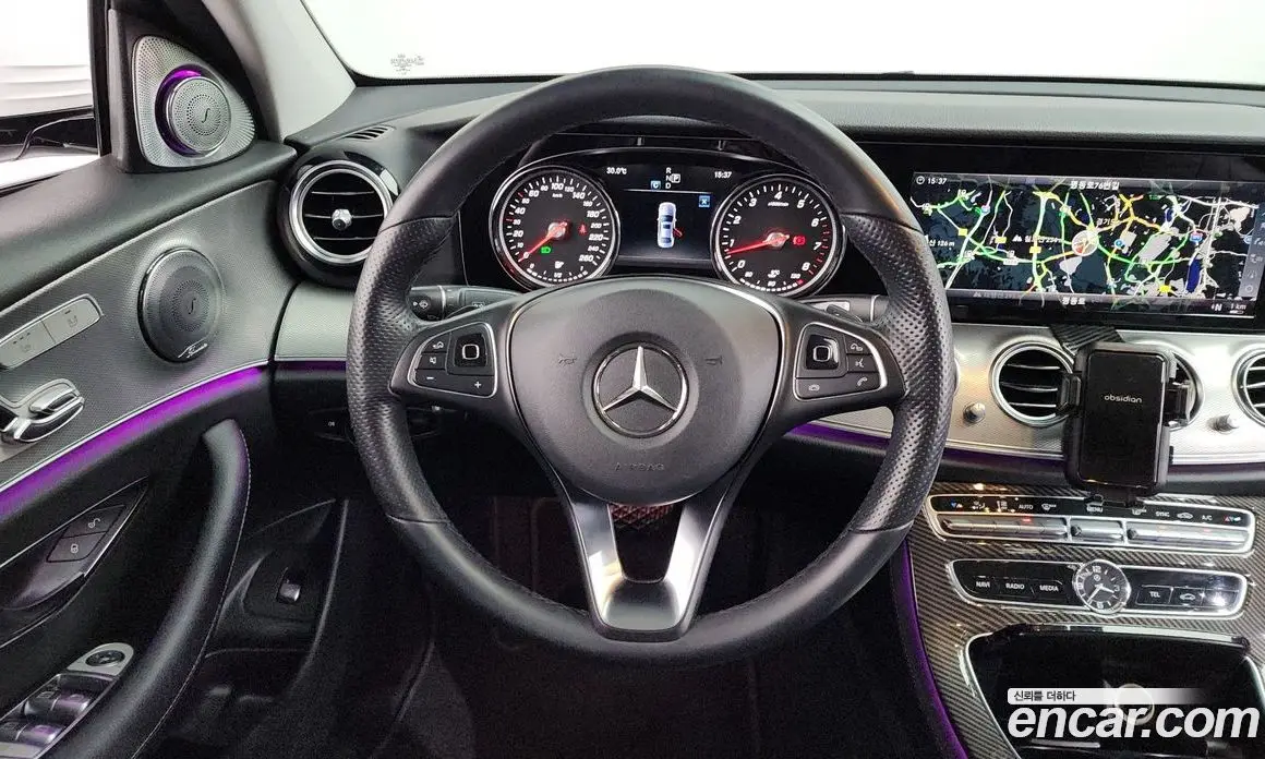 Mercedes-Benz E-Class 2018 2.0 автомат (гидро), фото 19