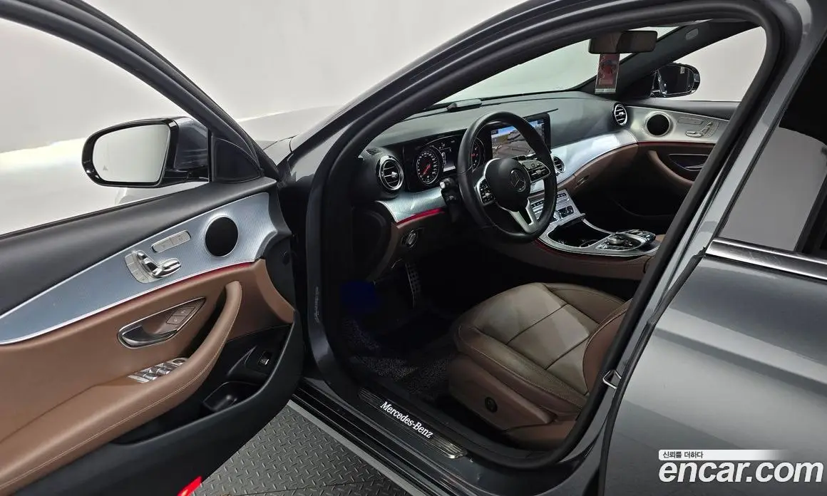 Mercedes-Benz E-Class 2020 2.0 автомат (гидро), фото 13