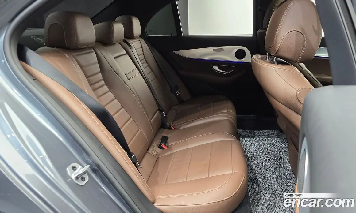 Mercedes-Benz E-Class 2020 2.0 автомат (гидро), фото 17