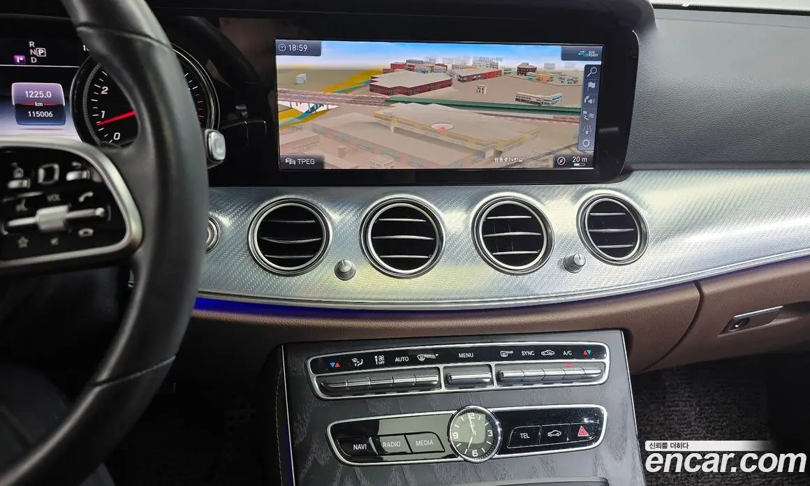 Mercedes-Benz E-Class 2020 2.0 автомат (гидро), фото 18