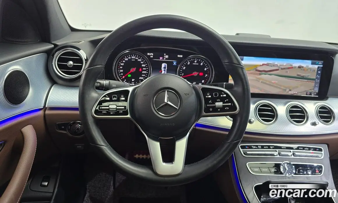 Mercedes-Benz E-Class 2020 2.0 автомат (гидро), фото 19