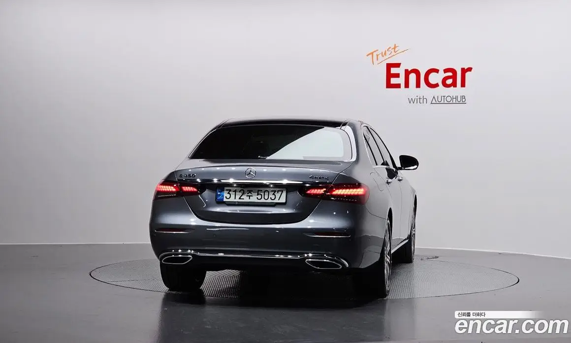 Mercedes-Benz E-Class 2021 3.0 автомат (гидро), фото 4