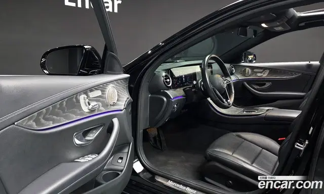 Mercedes-Benz E-Class 2022 2.0 автомат (гидро), миниатюра 11 Mercedes-Benz E-Class 2022 2.0 автомат (гидро), миниатюра 11
