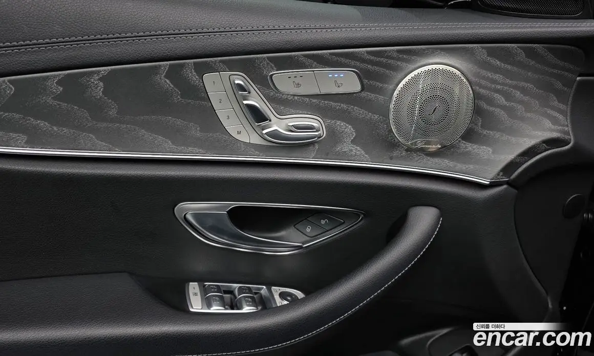 Mercedes-Benz E-Class 2022 2.0 автомат (гидро), фото 17 Mercedes-Benz E-Class 2022 2.0 автомат (гидро), фото 17