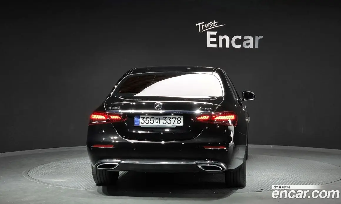 Mercedes-Benz E-Class 2022 2.0 автомат (гидро), фото 4 Mercedes-Benz E-Class 2022 2.0 автомат (гидро), фото 4