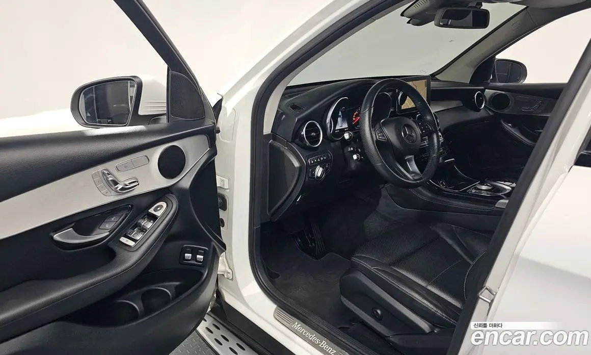 Mercedes-Benz GLC-Class 2018 2.0 автомат (гидро), фото 13
