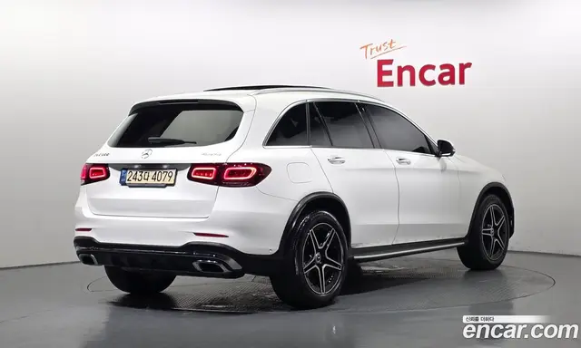Mercedes-Benz GLC-Class 2022 2.0 автомат (гидро), миниатюра 2