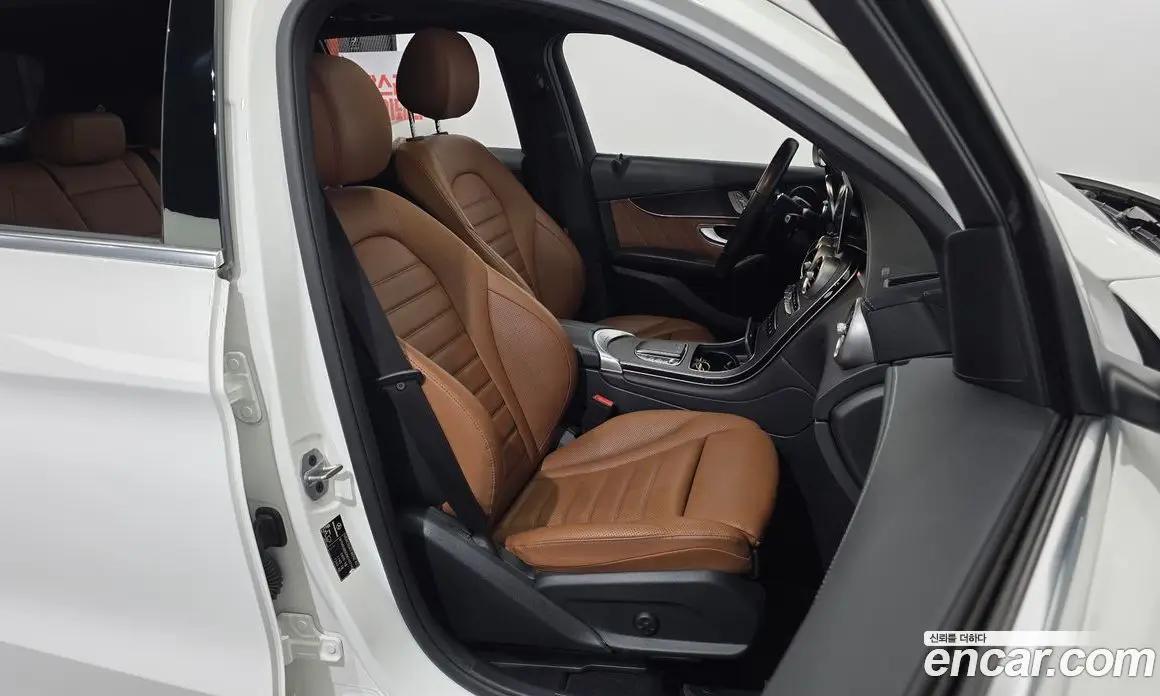 Mercedes-Benz GLC-Class 2022 2.0 автомат (гидро), фото 16