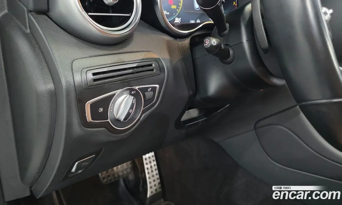 Mercedes-Benz GLC-Class 2022 2.0 автомат (гидро), фото 25
