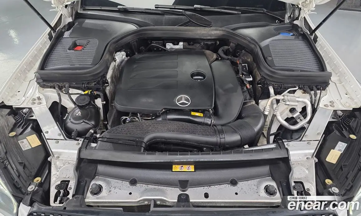 Mercedes-Benz GLC-Class 2022 2.0 автомат (гидро), фото 6