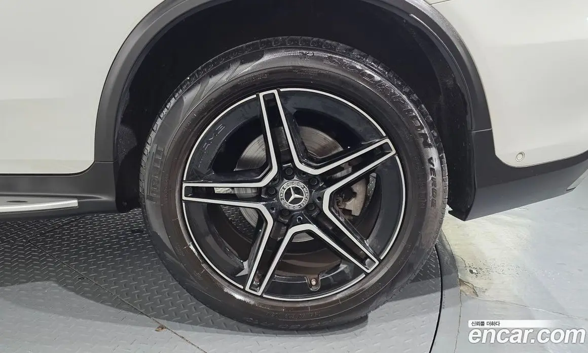 Mercedes-Benz GLC-Class 2022 2.0 автомат (гидро), фото 7