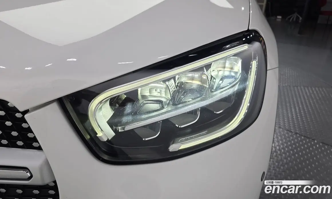 Mercedes-Benz GLC-Class 2022 2.0 автомат (гидро), фото 8