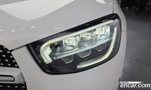 Mercedes-Benz GLC-Class 2022 2.0 автомат (гидро), миниатюра 8
