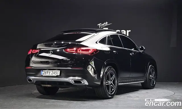 Mercedes-Benz GLE-Class 2021 2.9 автомат (гидро), миниатюра 2