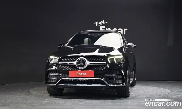 Mercedes-Benz GLE-Class 2021 2.9 автомат (гидро), миниатюра 3