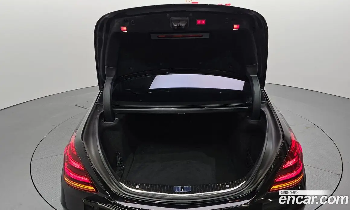 Mercedes-Benz S-Class 2017 4.0 автомат (гидро), фото 26