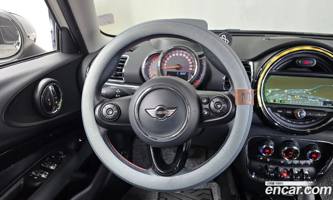 Mini Clubman 2016 1.5 автомат (гидро), фото 13 Mini Clubman 2016 1.5 автомат (гидро), фото 13