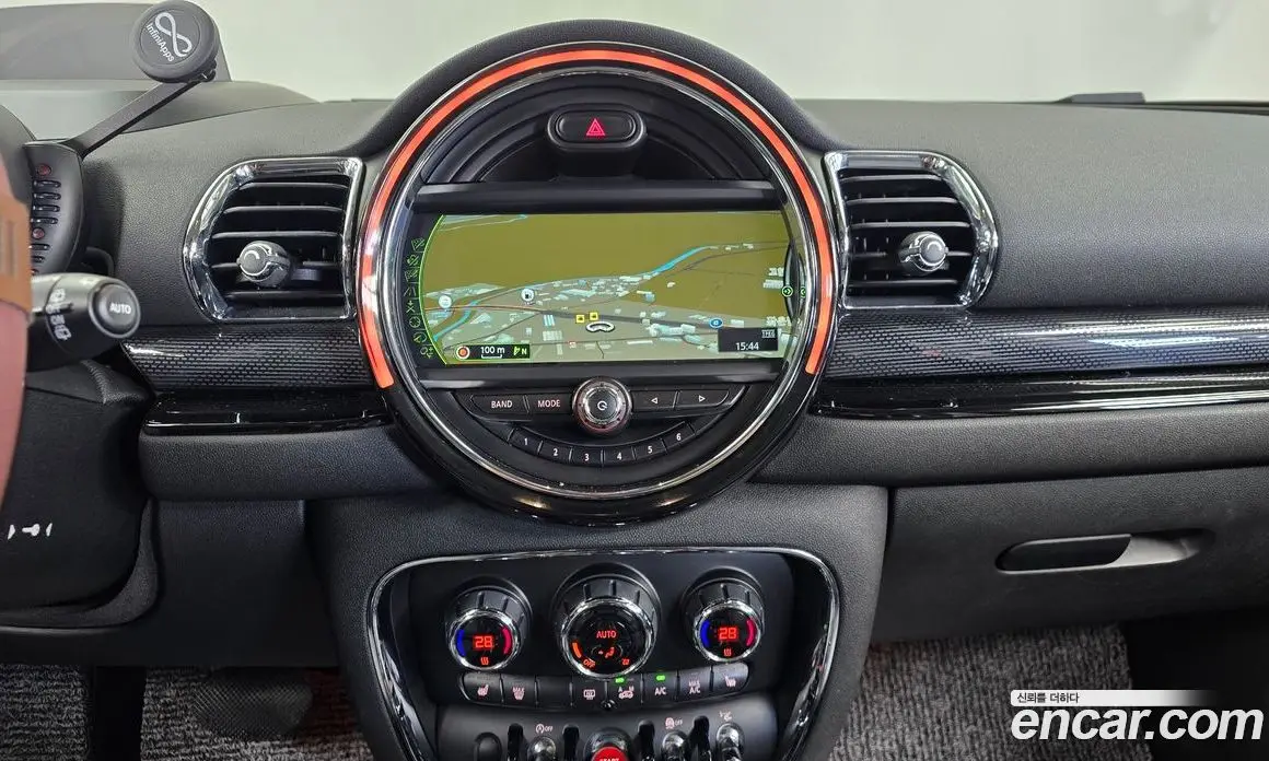 Mini Clubman 2016 1.5 автомат (гидро), фото 14 Mini Clubman 2016 1.5 автомат (гидро), фото 14