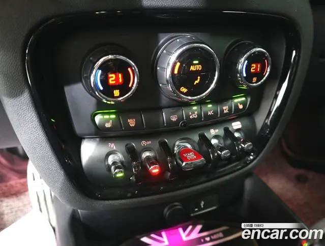 Mini Clubman 2018 2.0 автомат (гидро), миниатюра 12