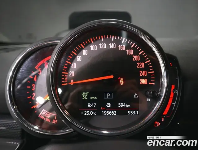 Mini Clubman 2018 2.0 автомат (гидро), миниатюра 8