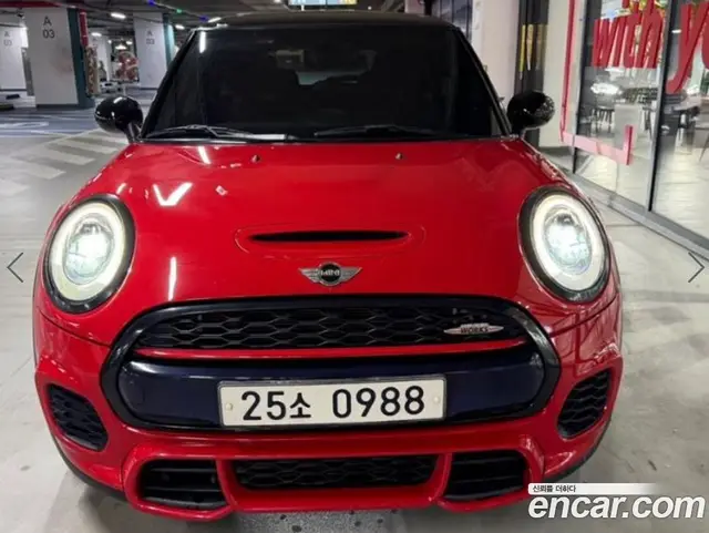 Mini Cooper 2016 2.0 автомат (гидро), миниатюра 2