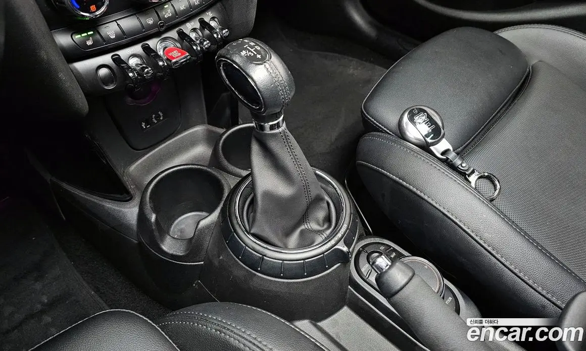 Mini Cooper 2017 2.0 автомат (гидро), фото 9 Mini Cooper 2017 2.0 автомат (гидро), фото 9