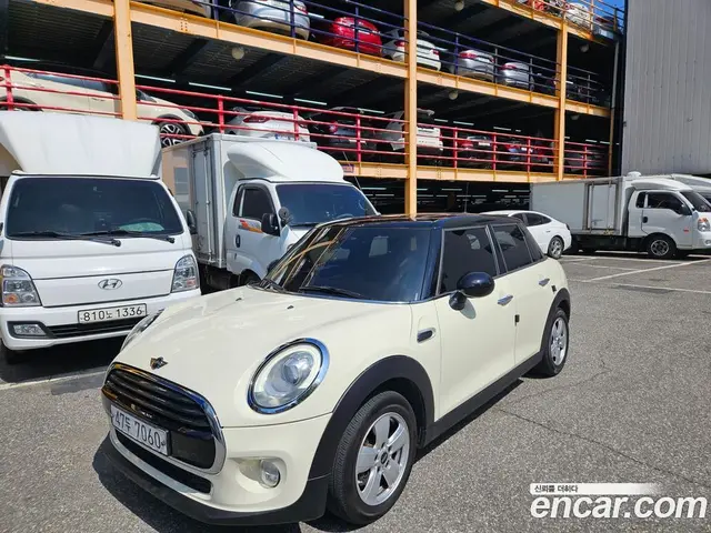 Mini Cooper 2017 1.5 автомат (гидро), миниатюра 2