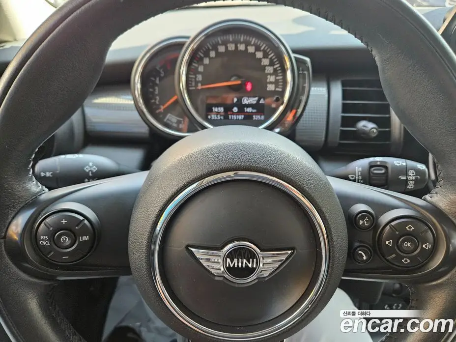 Mini Cooper 2017 1.5 автомат (гидро), фото 16