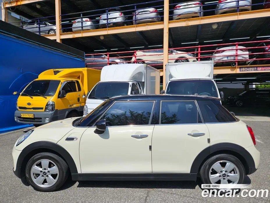 Mini Cooper 2017 1.5 автомат (гидро), фото 3
