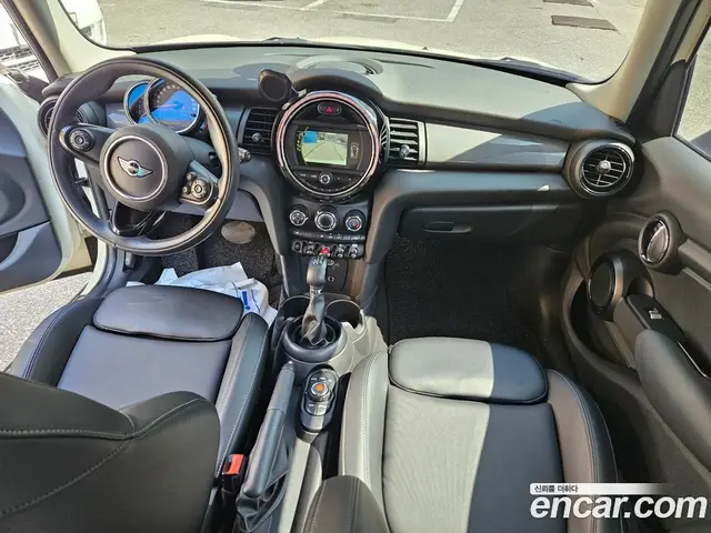 Mini Cooper 2017 1.5 автомат (гидро), миниатюра 10